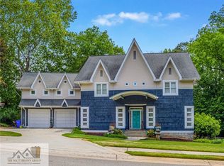 5177 Stratham Dr, Dunwoody, GA 30338