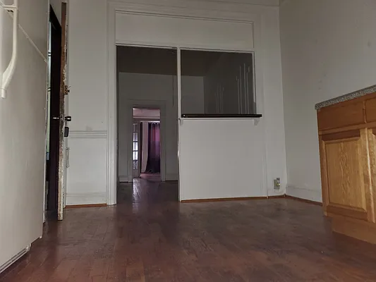 Rented by ERNY LLC | media 10