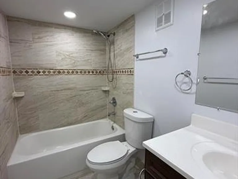 1041 NW 124th Ave #0 — Photo 12