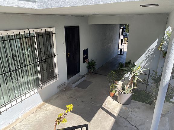 5th image of 1507 S Sherbourne Dr