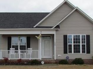 1500 Ashmoor Ln, Winterville, NC 28590