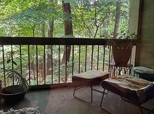 11741 Ledura Ct APT 105, Reston, VA 20191