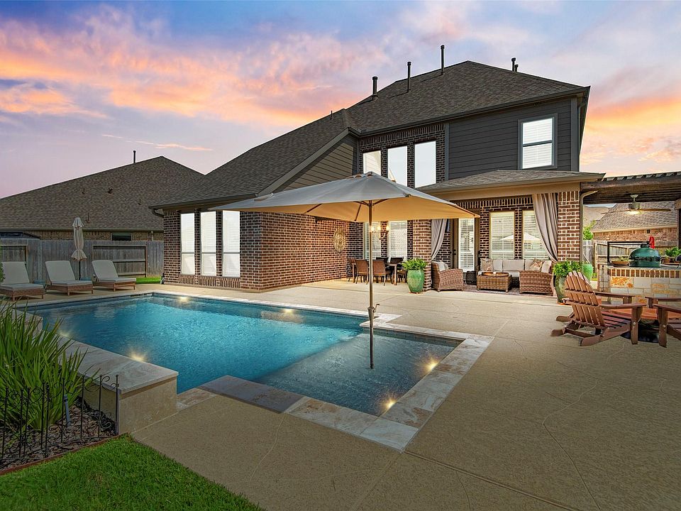 1st image of 4104 Ashwood Hollow Ln