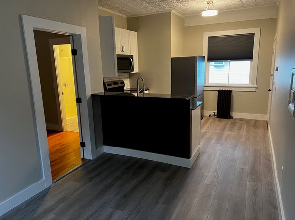 5 Elm Street - D, 5 Elm St, South Deerfield, MA 01373