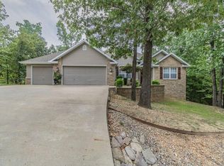 5 Norman Ln, Bella Vista, AR 72714
