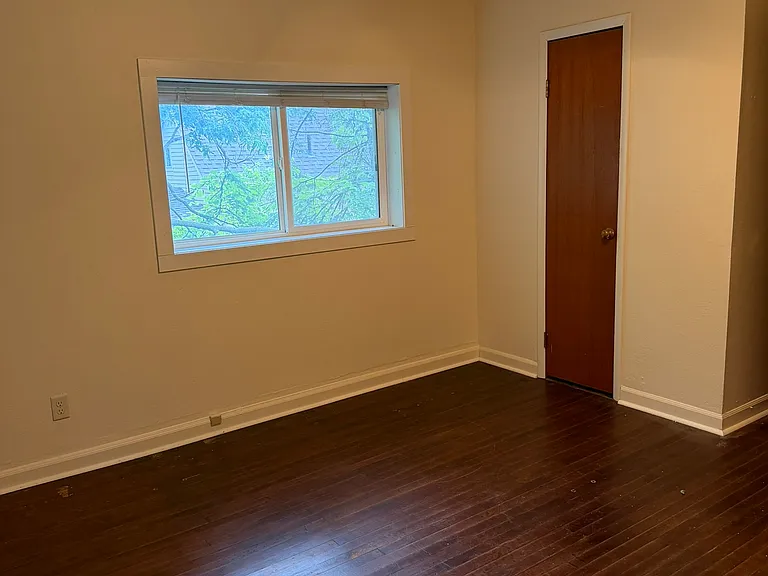 615 S Dewey St — Photo 14