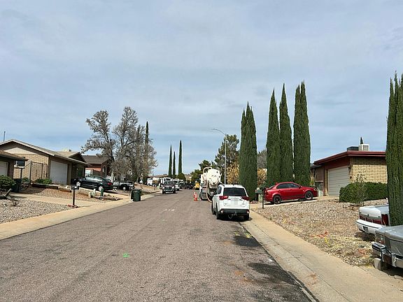 5th image of 965 Charles Dr