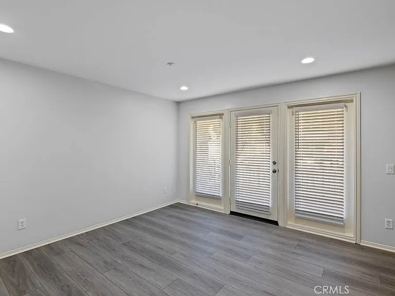 297 Tustin Field Dr — Photo 10
