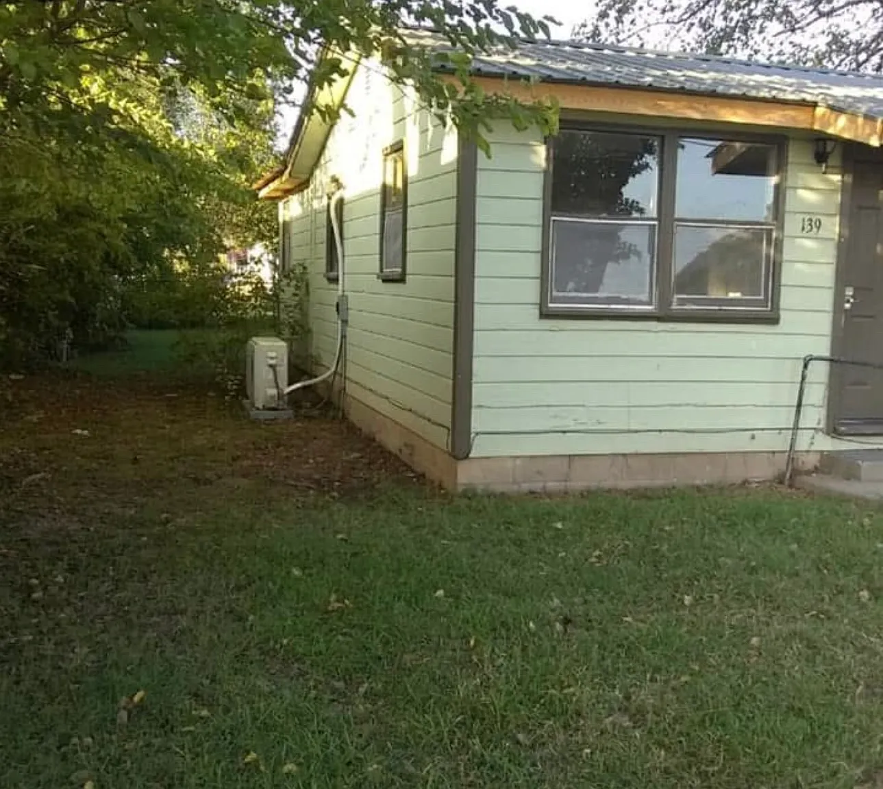 2 bed, 750 sqft, $875 — Photo 2