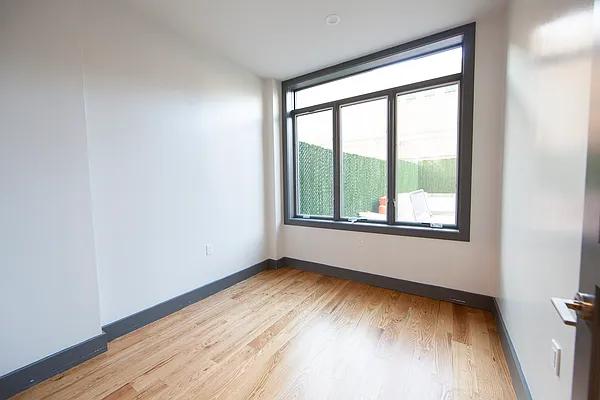 Rented by Brooklyn Group | media 7