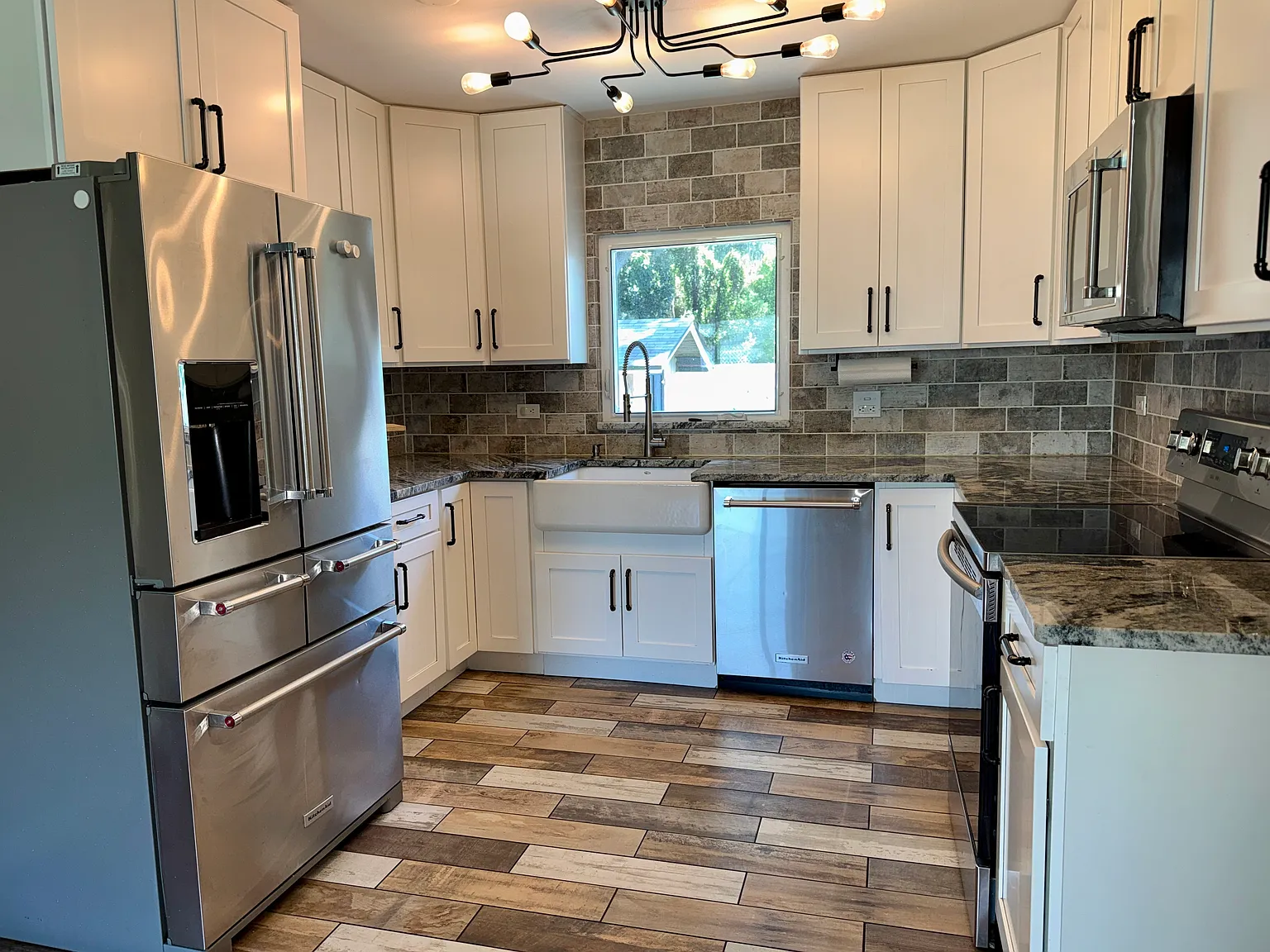2 bed, 1513 sqft, $2,500 — Photo 2