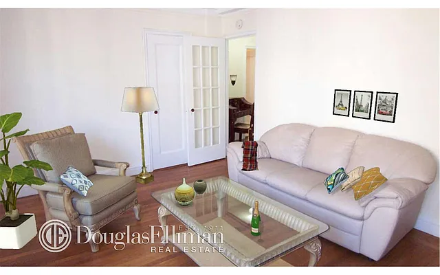 Rented by Douglas Elliman | media 7