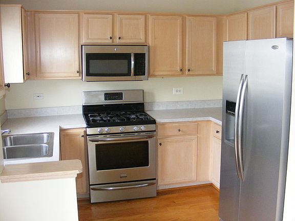 4th image of 983 S Darla Ct #983