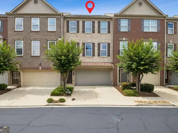3279 Greenwood Oak Dr, Norcross, GA 30092