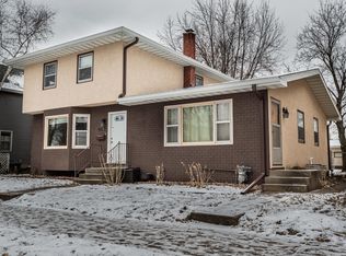 1236 Adams St, La Crosse, WI 54601