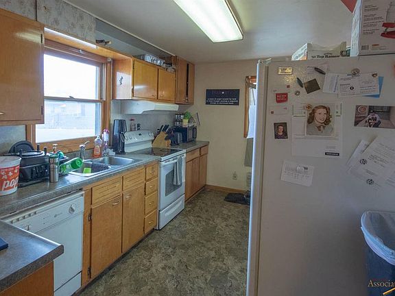 3rd image of 2316 Wisconsin Ave