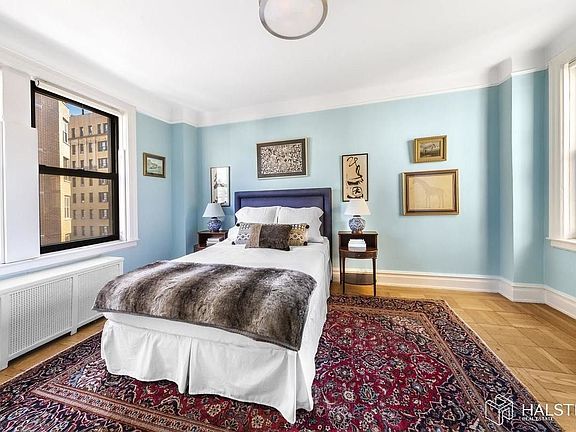 4th image of 522 W End Ave APT 11C