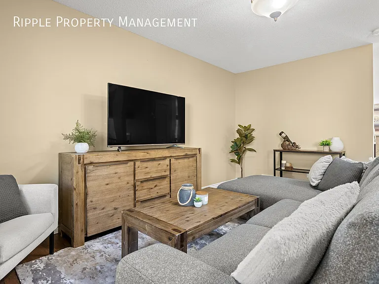 273 McConachie Dr NW — Photo 6