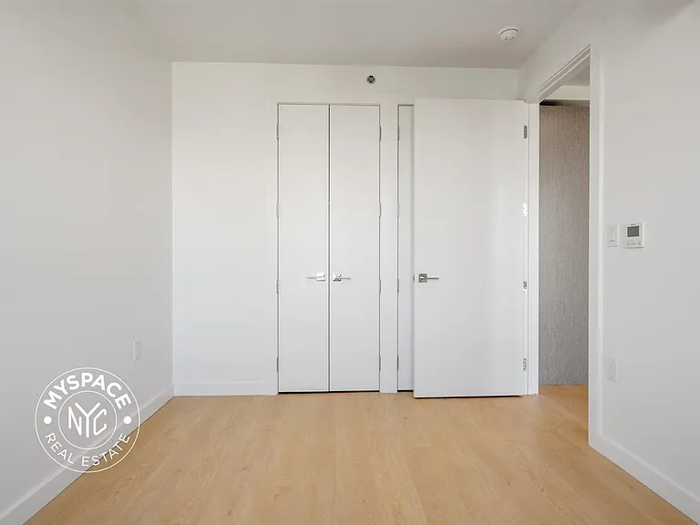 1499 Bedford Ave #9P — Photo 8