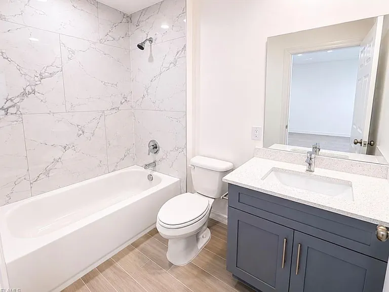 3815 Chiquita Blvd S #201 — Photo 20
