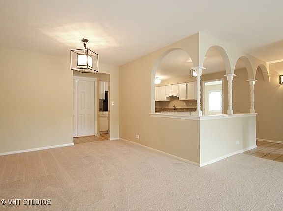 5th image of 6100 W Leland Ave