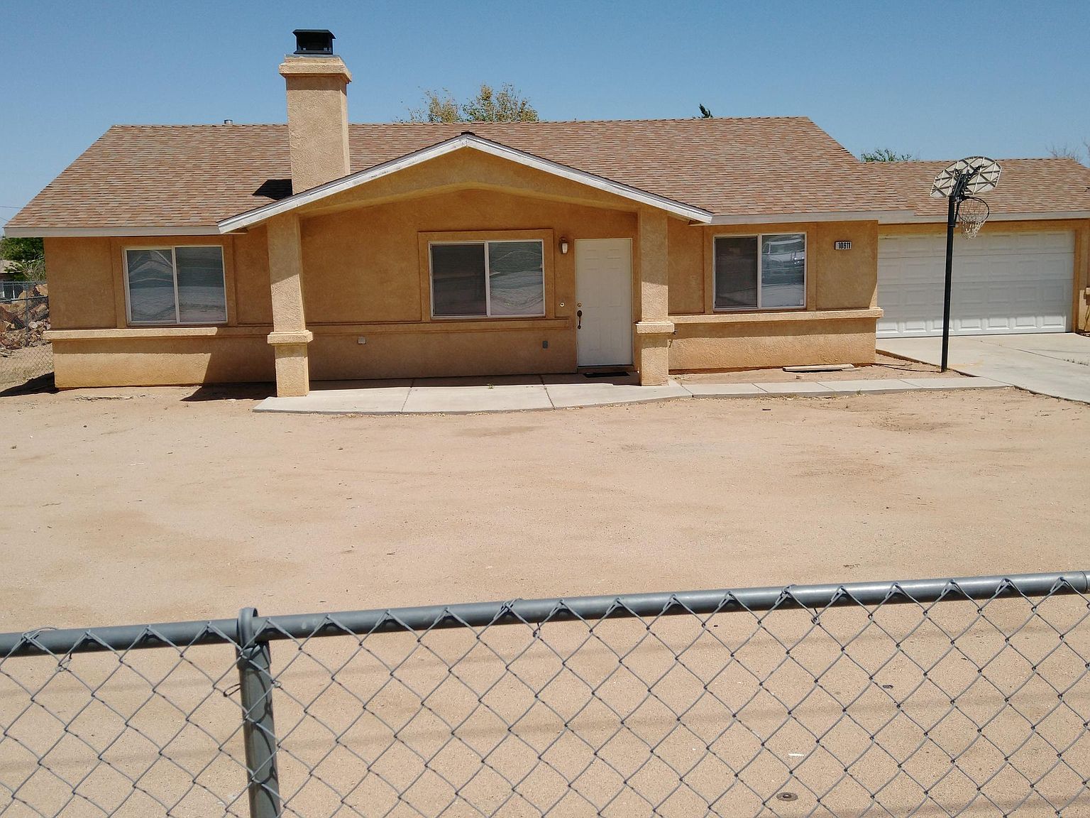 10611 Oakwood Ave, Hesperia, CA 92345 Zillow