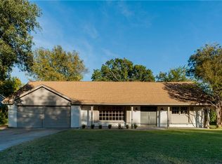 6013 Welch Ave, Fort Worth, TX 76133