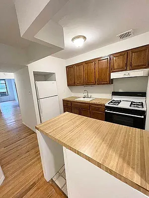 Rented by MOTION New York | media 2