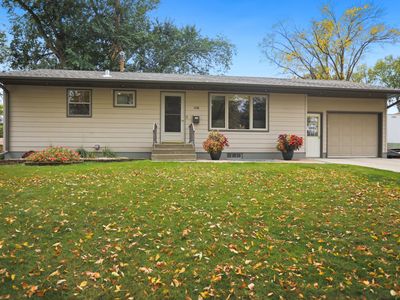 1508 S 6th St, Aberdeen, SD, 57401