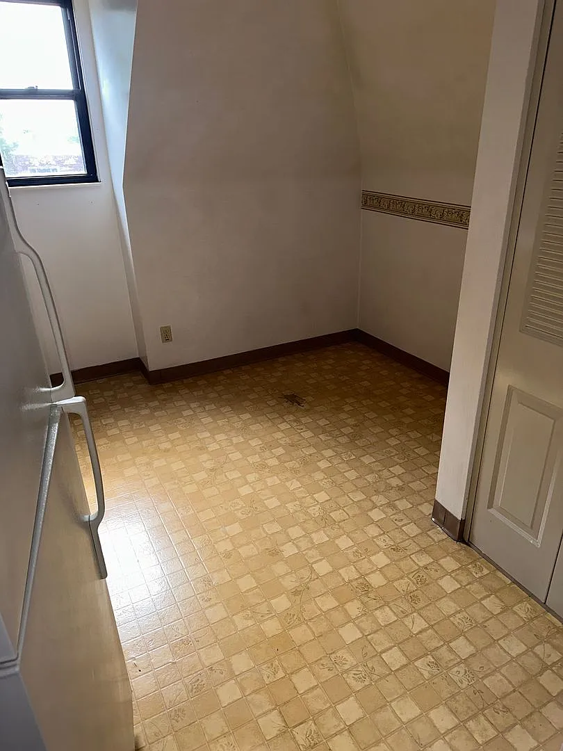 311 gross st — Photo 2