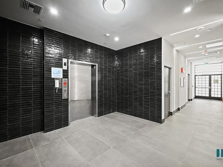 Front Lobby and Elevator