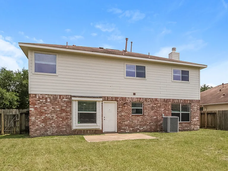 5219 Caymus Dr — Photo 17