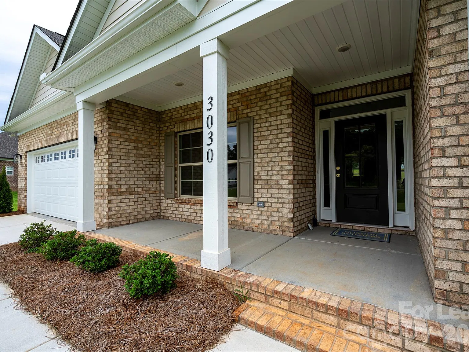 6 bed, 4.0 bath, 1831 sqft, $2,500 — Photo 2