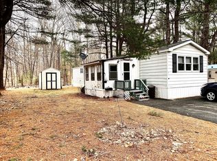 5 Pine Grove Ln, Augusta, ME 04330