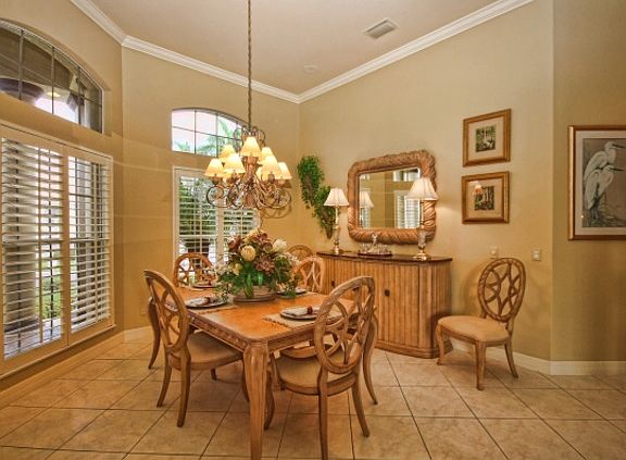 5th image of 109 Copperfield Ct