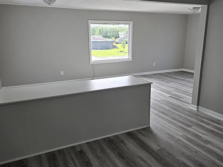 3701 1/2 N Walnut St — Photo 3