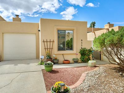 9556 Sierra Vista Ct NE, Albuquerque, NM, 87111