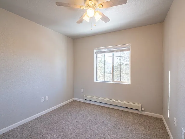 Sawmill Heights — Photo 11