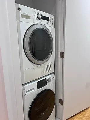 Rented by Jacquelyn 327 LLC | media 9