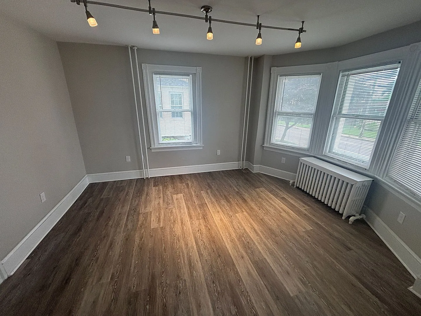 Single Family Home Available for Rent in the Wissahickon School District! — Photo 2