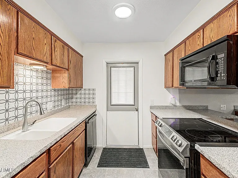 2629 N 73rd Pl — Photo 3