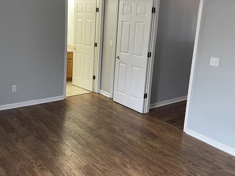 2630 Revolution St #105 — Photo 12