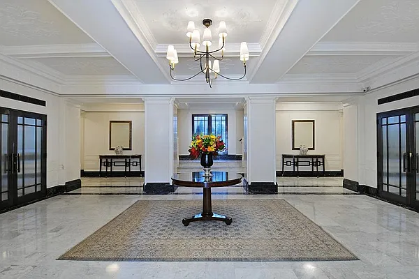 Sold by Corcoran | media 8