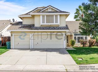 5700 River Run Cir, Rocklin, CA 95765