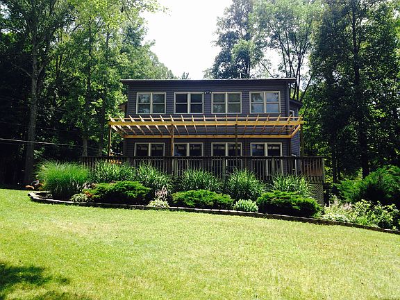 4th image of 1877 Tall Timbers Dr