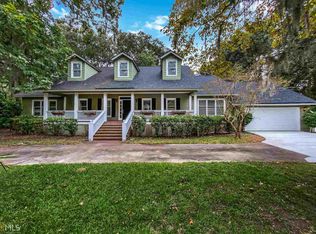 8 Skipjack Ln, Savannah, GA 31411