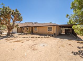 25095 Via Vista Rd, Apple Valley, CA 92307