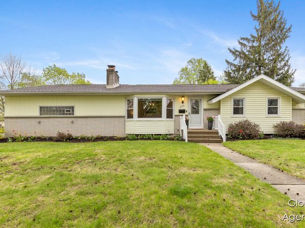 200 Edison Park Ave NW, Grand Rapids, MI 49504