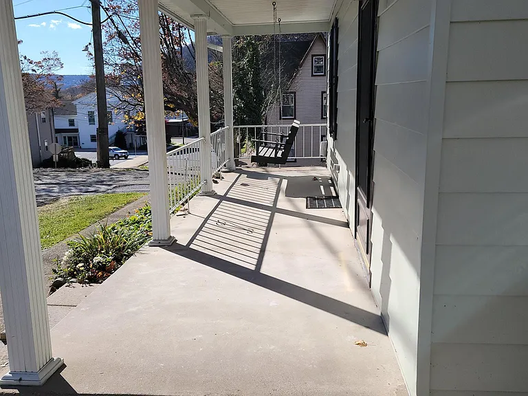 403 High St — Photo 17