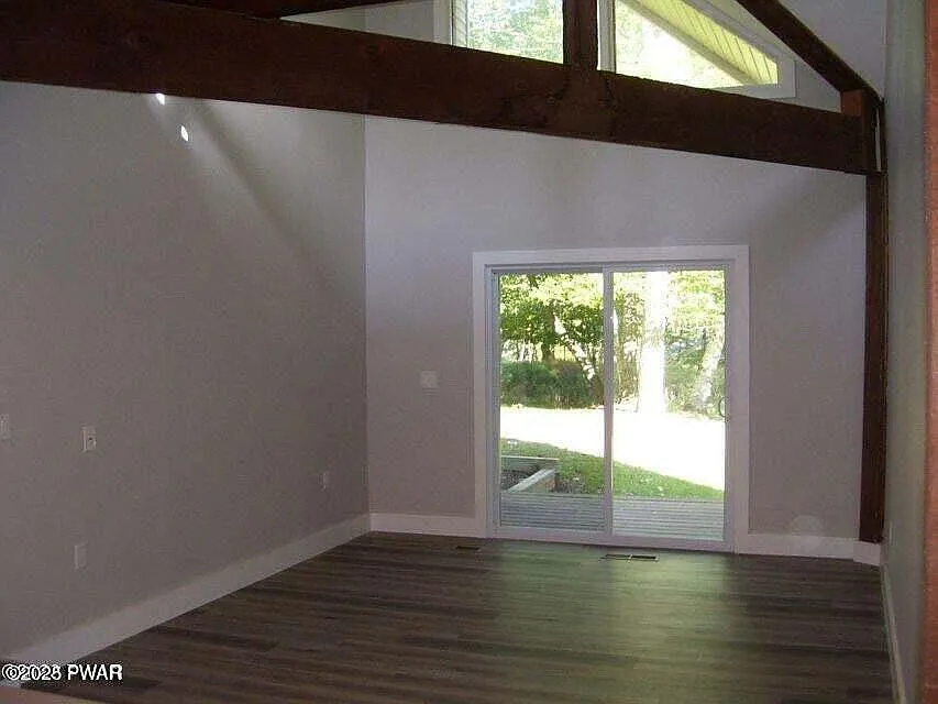 2 bed, 2.0 bath, 840 sqft, $1,600 — Photo 3